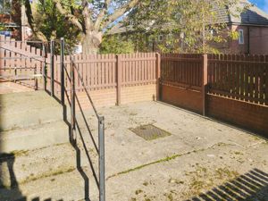 Photo 8- click for photo gallery